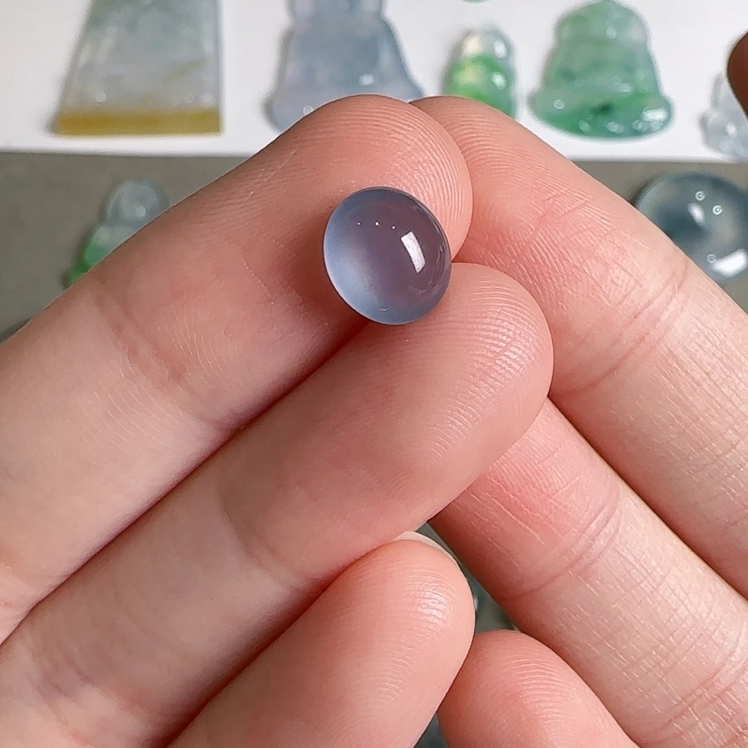 翡翠未镶嵌颈饰