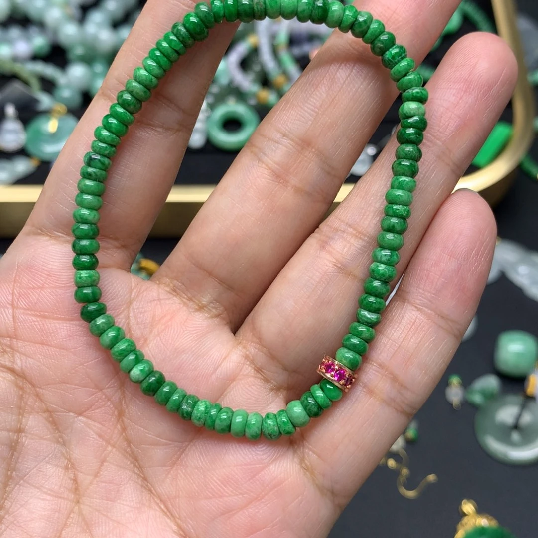 未镶嵌手串翡翠有纹裂