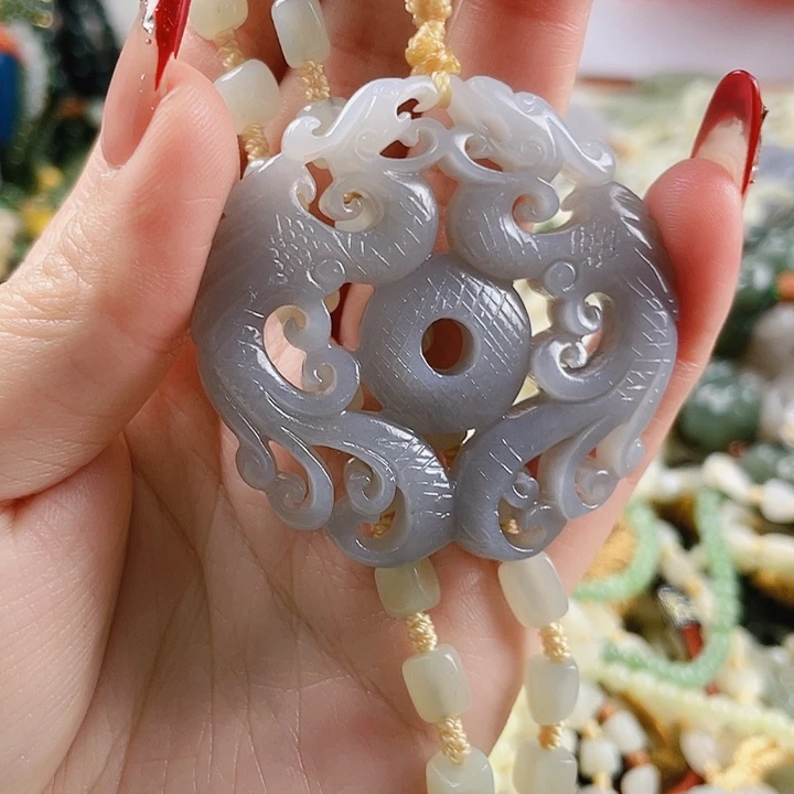 未镶嵌和田玉挂件