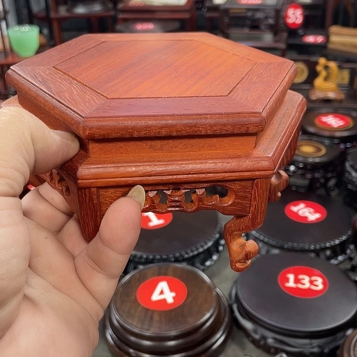 琉璃手工艺品红木底座工艺品