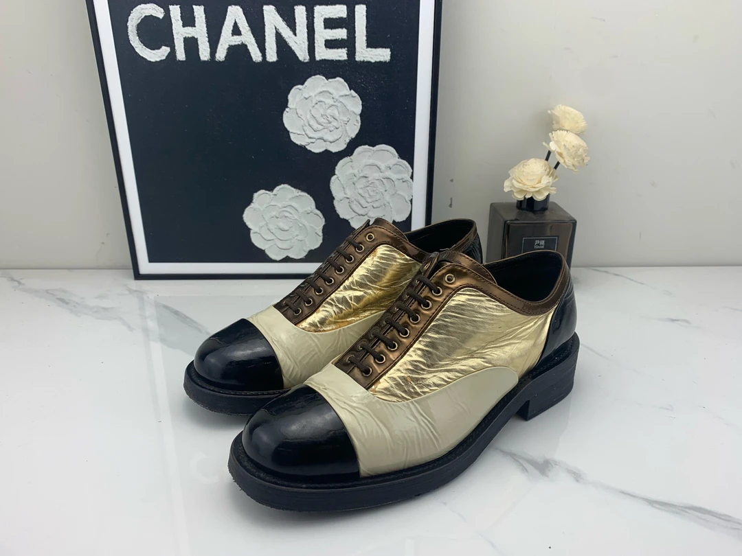 95新 Chanel/香奈儿 拼色德比鞋 37.5码/jm00276