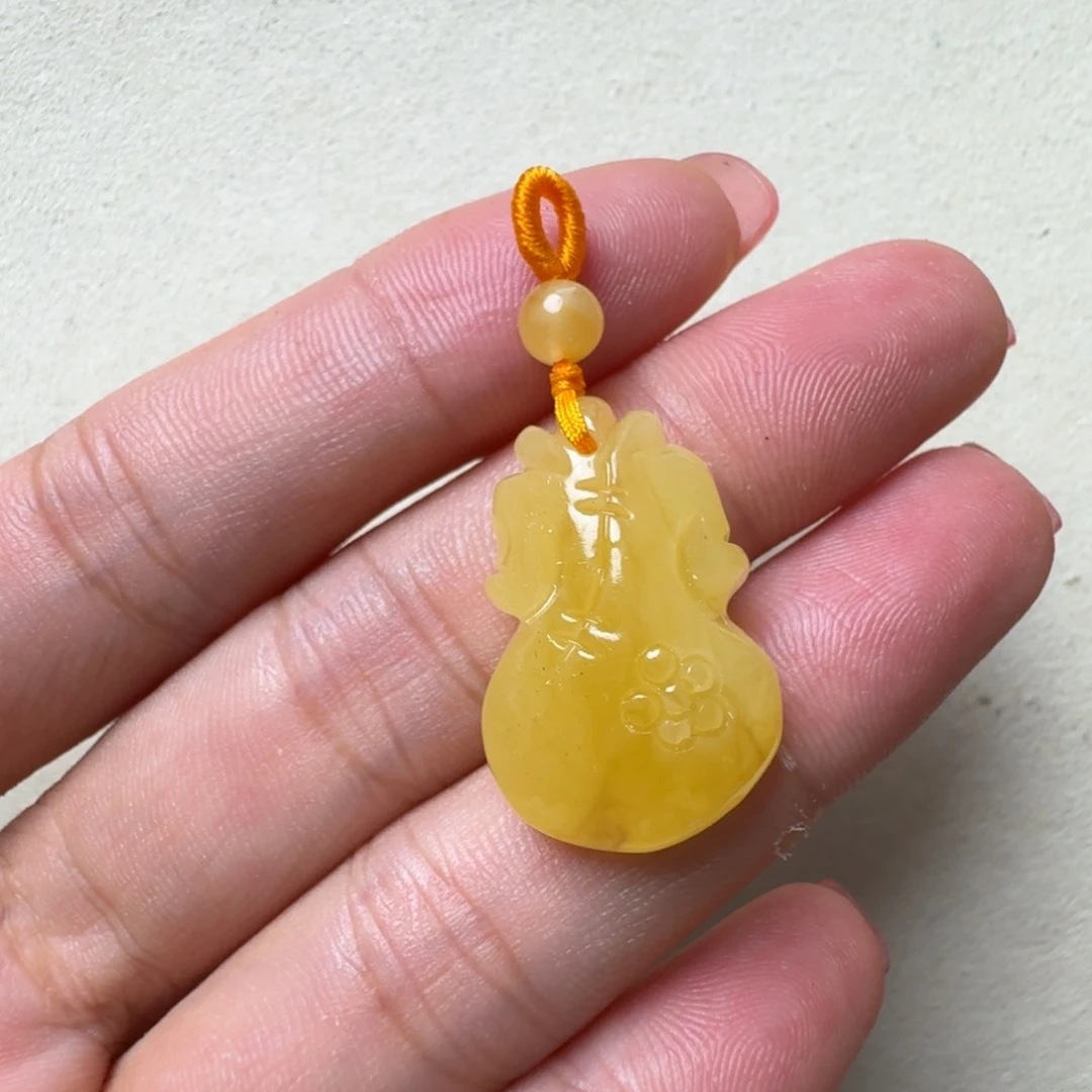 未镶嵌吊坠(不含链)蜜蜡