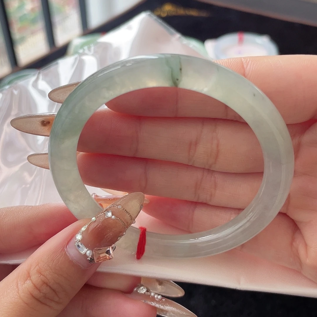 翡翠未镶嵌手镯5号