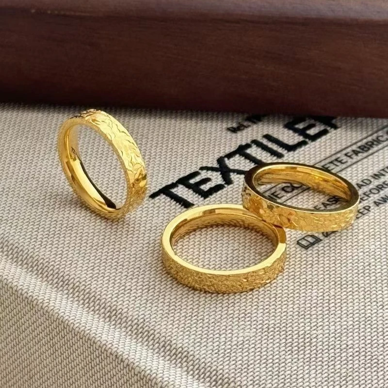 水贝凯铂碎冰冰戒指