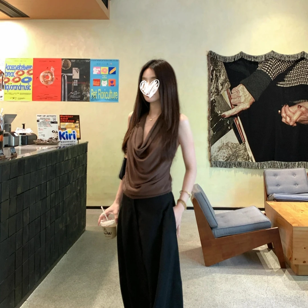 纯欲性感辣妹挂脖吊带背心女2025夏季新款设计感小众显瘦短款上衣