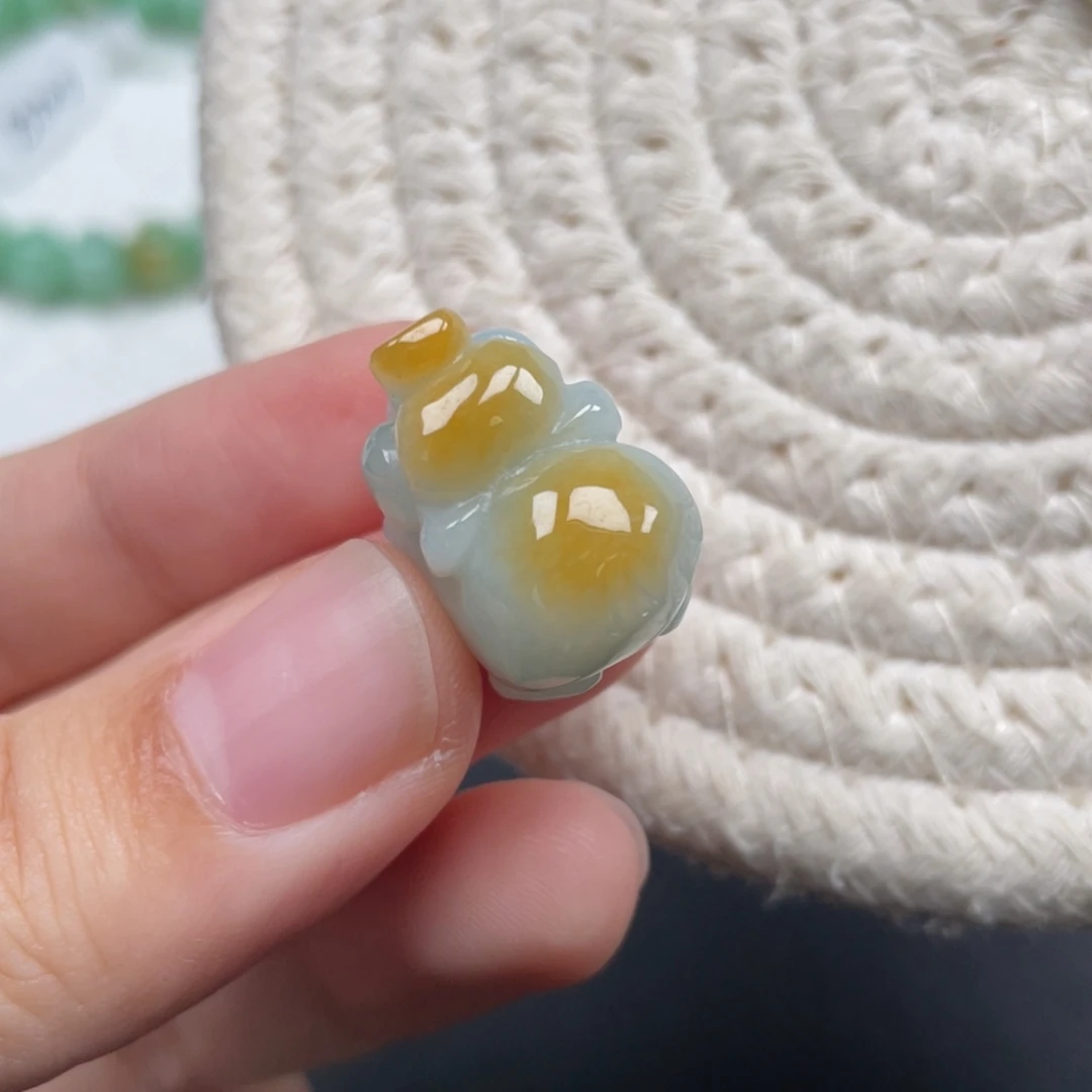 翡翠未镶嵌颈饰天然A货缅甸翡翠