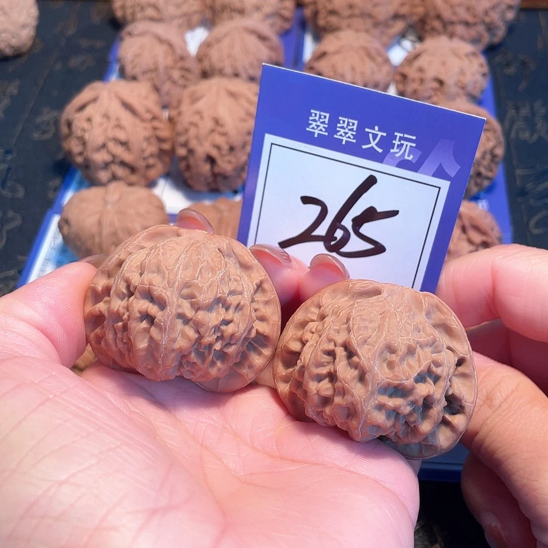桃核把件265号全品宫灯4.5
