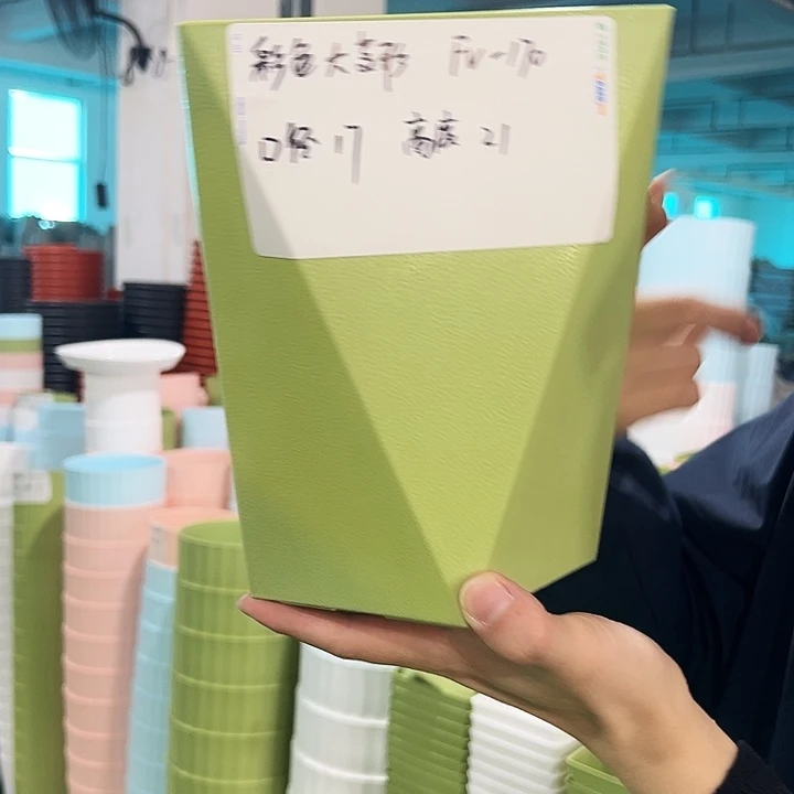 Fv170口17高21果绿带托6只