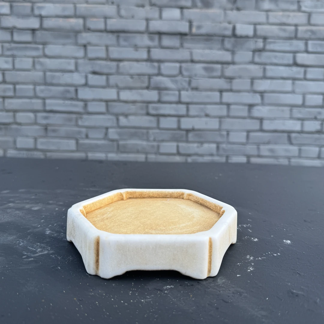 汉白玉六角水底石盆盆景盆 尺寸：尺寸：直径16高2cm
