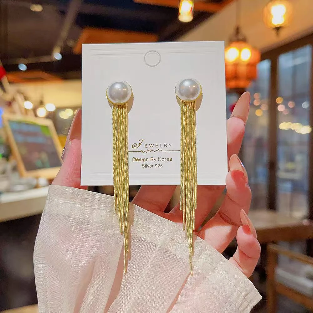 铜合金耳饰 精致长款流苏耳钉新款潮耳环女简约气质轻奢网红耳饰