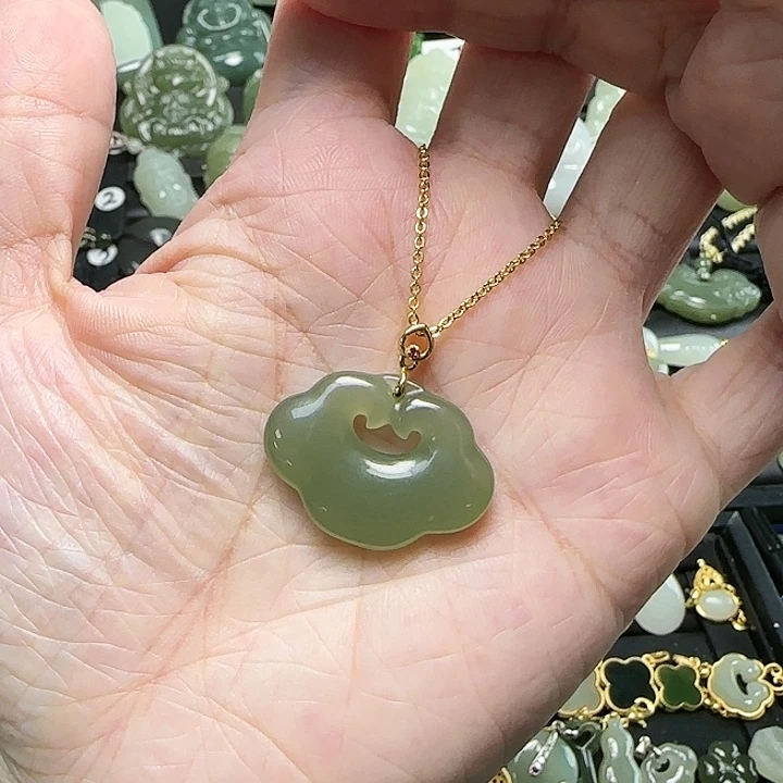 颈饰银S925镶嵌和田玉