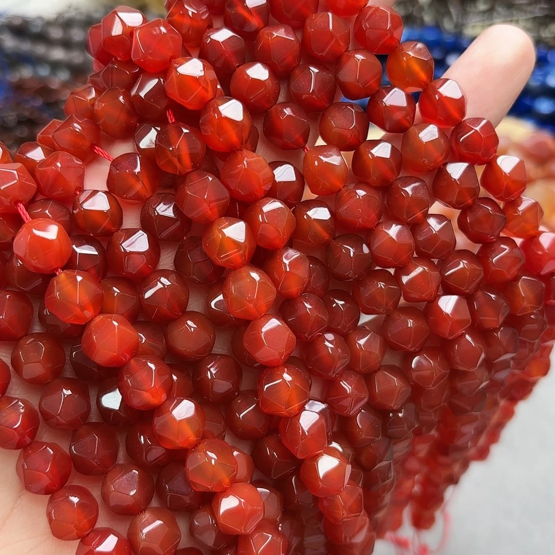未镶嵌玛瑙/玉髓珠宝半成品卡10红玛切角一条