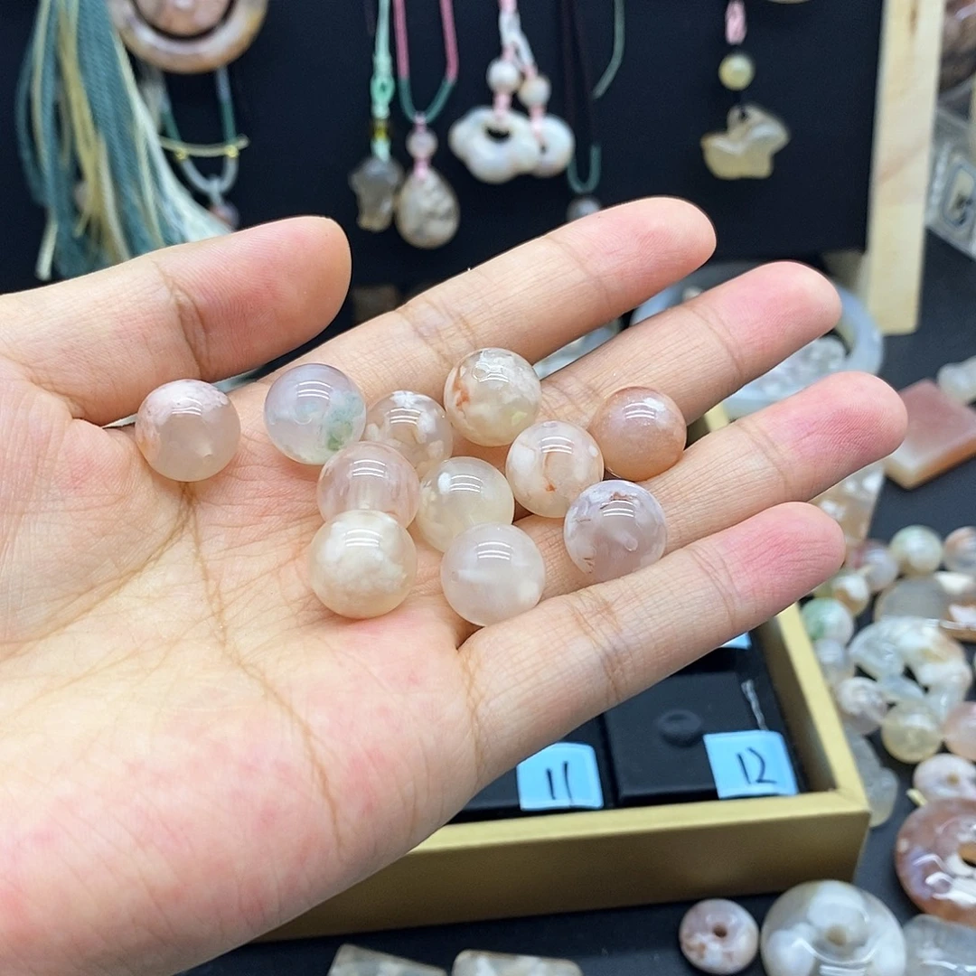 S***e玛瑙/玉髓颈饰未镶嵌