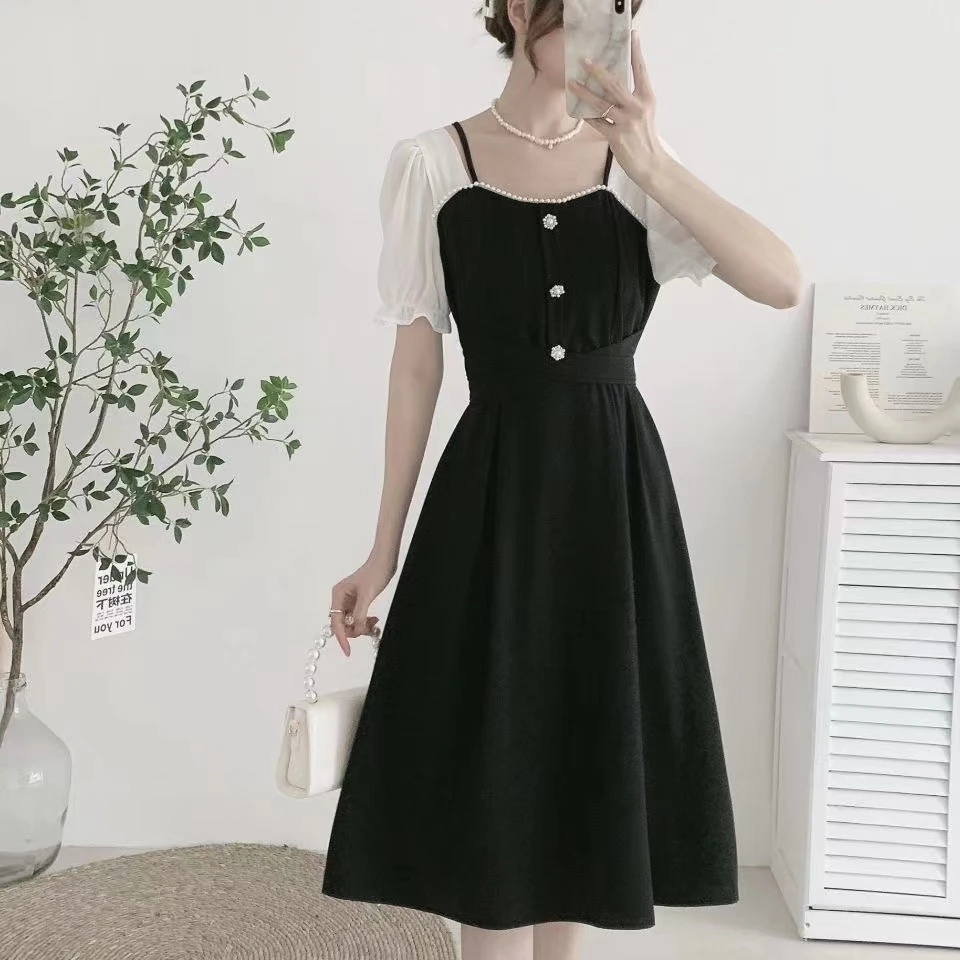 时尚显瘦收腰黑色连衣裙E8881