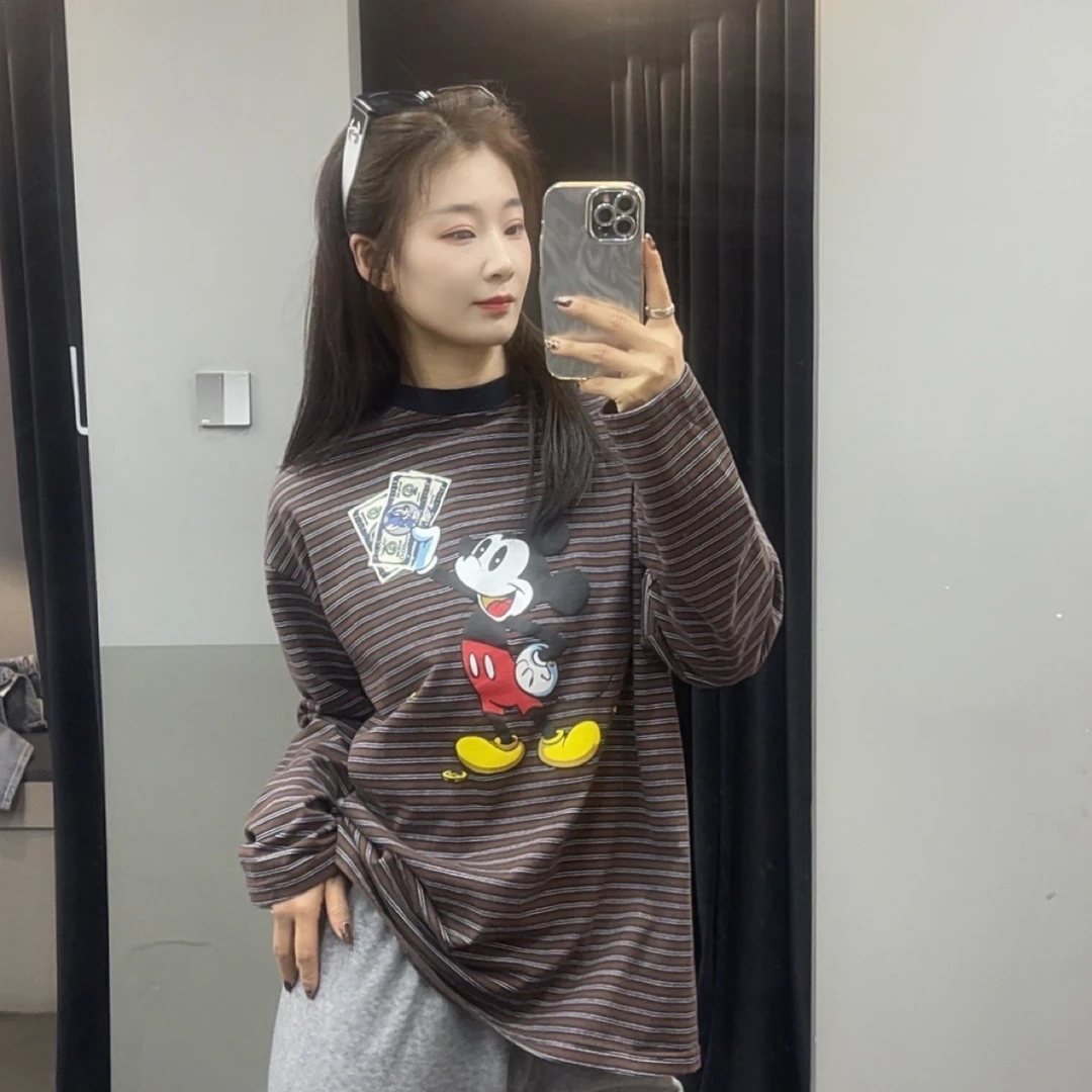 常规长袖中长款圆领米奇印花宽松休闲T恤