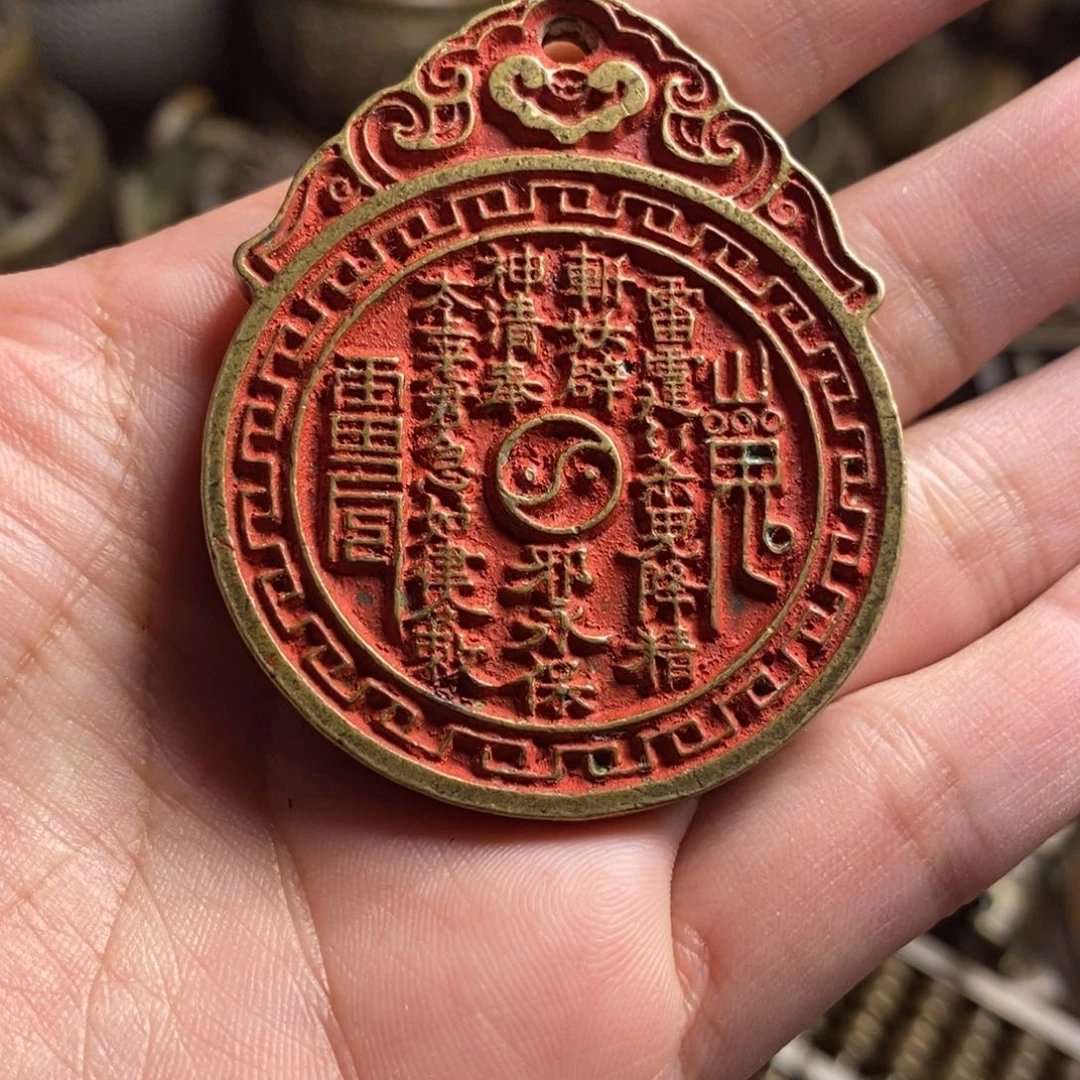 精美铜器做工精良