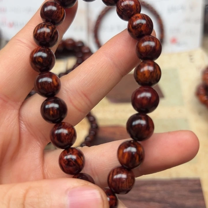 木海南红降10圆珠黑金底天花板