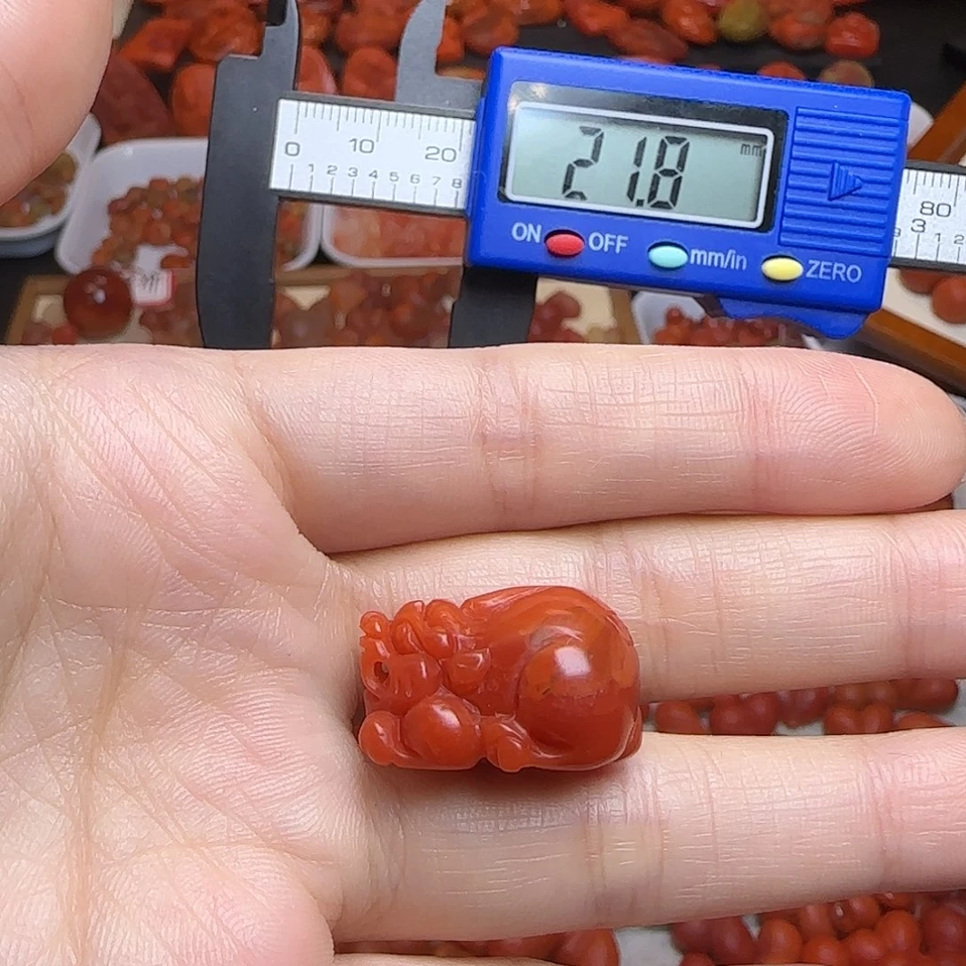 渡***妒南红玛瑙未镶嵌吊坠(不含链)打孔不退不换