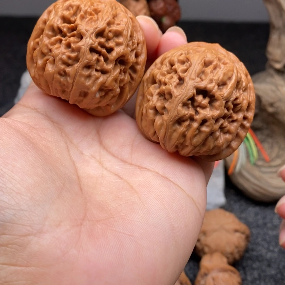 文玩核桃把件42凤凰台