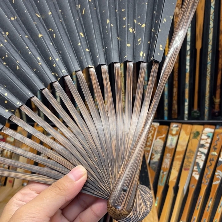 辉***腾扇子啦啦啦几乎是可口可乐了咯