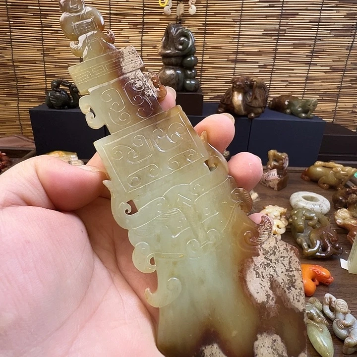未镶嵌和田玉（糖玉）挂件