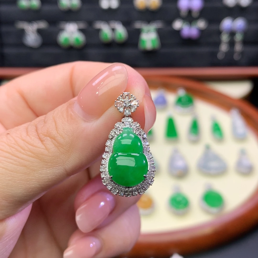 翡翠18K金镶嵌吊坠(不含链)