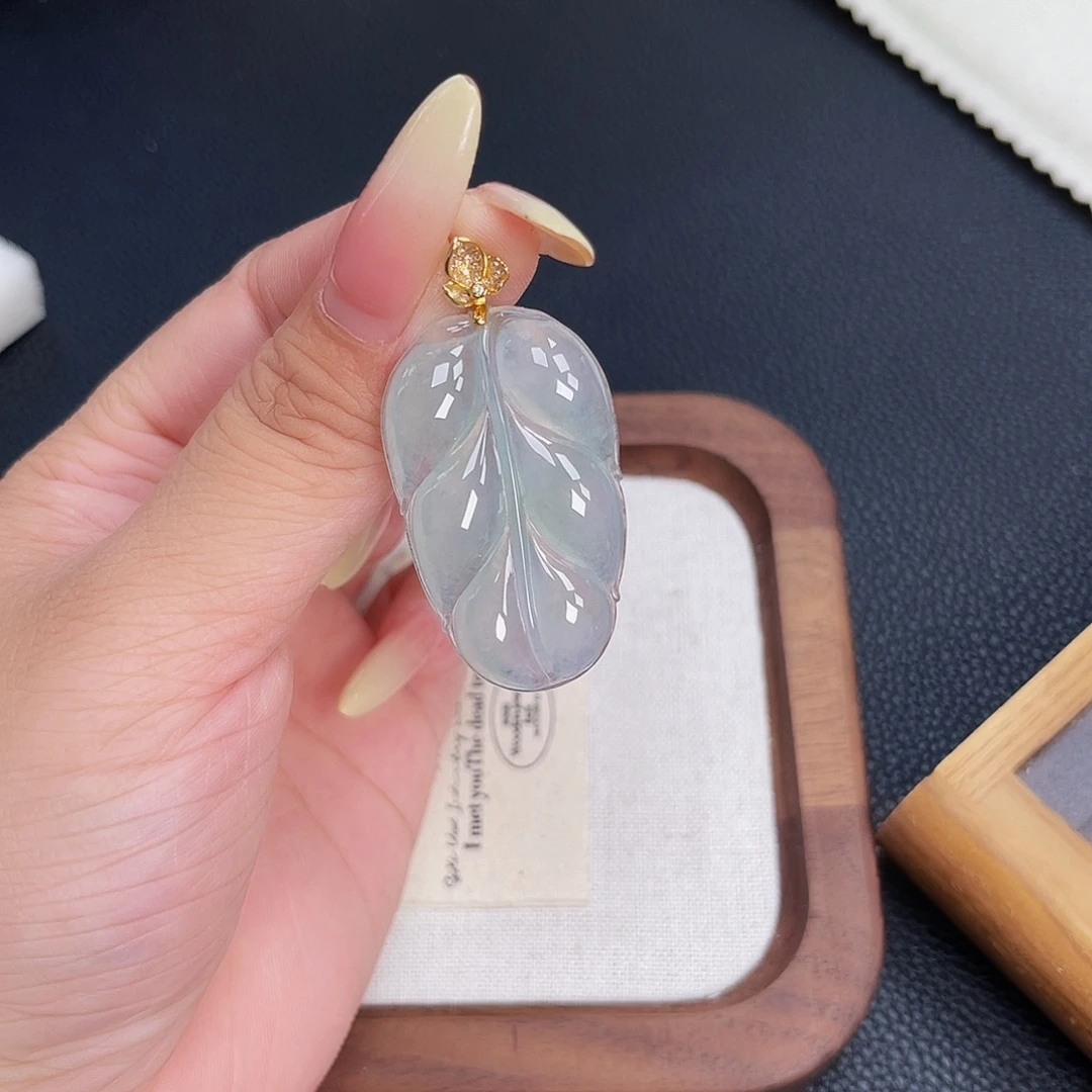 翡翠18K金镶嵌吊坠(不含链)缅料A货 中地大质检发货