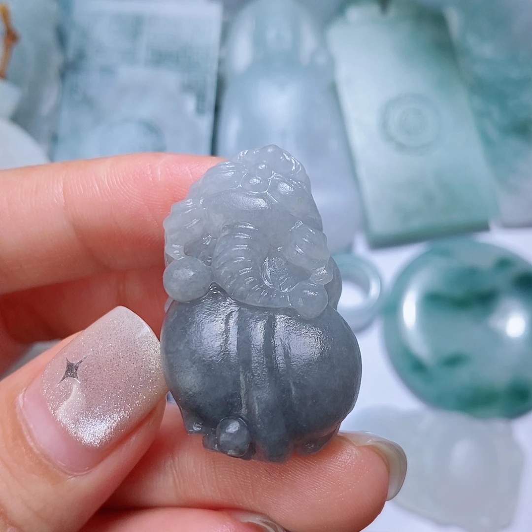 定制翡翠未镶嵌毛货付款后确认抛光