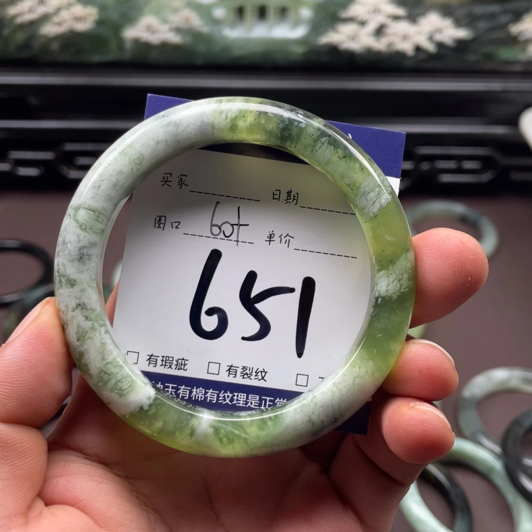 未镶嵌岫玉手镯手镯