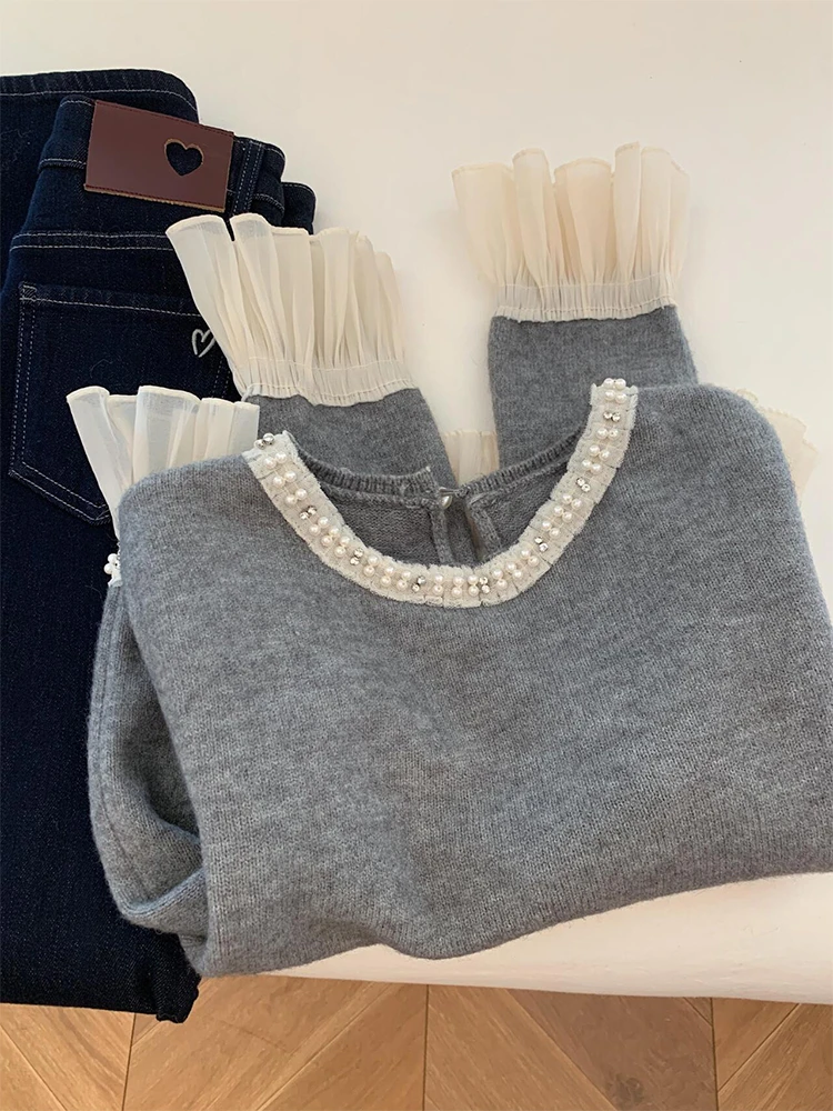 浅灰色圆领重工镶钻毛衣女2024冬新款欧货设计感减龄针织衫上衣
