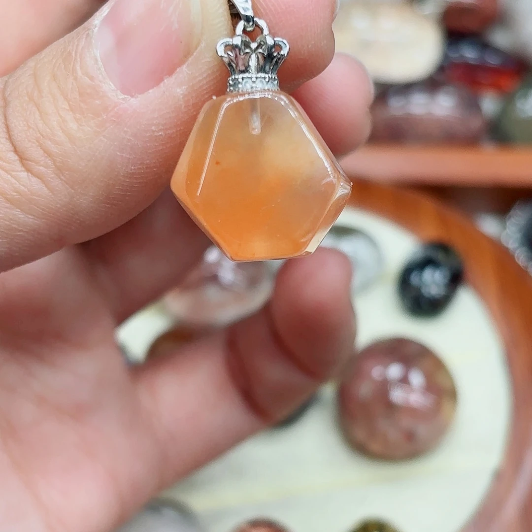 颈饰未镶嵌水晶水晶