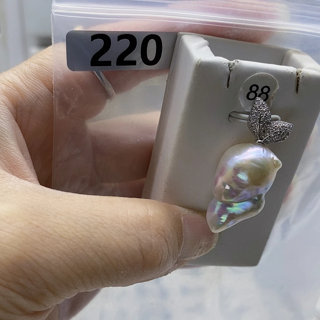 颈饰合金淡水珍珠