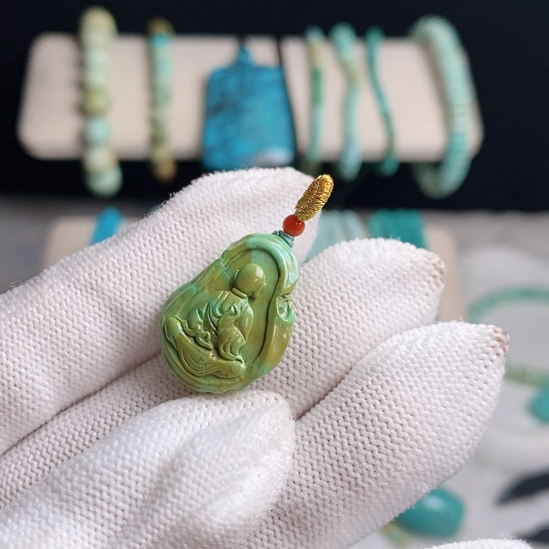 绿松石未镶嵌珠宝奇石