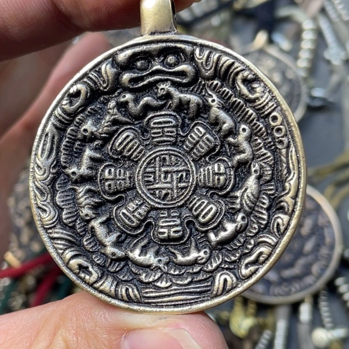 小***享福利九宫八卦金银板手工雕刻蛙嘴