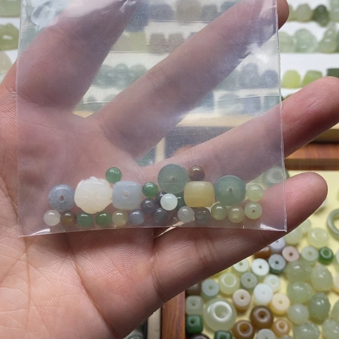 和田玉未镶嵌颈饰非*