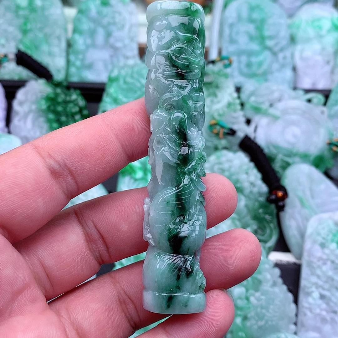 翡翠吊坠(不含链)未镶嵌