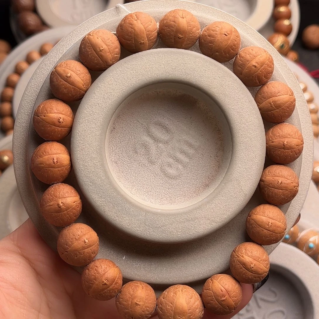 吊坠凤眼菩提13.5红皮