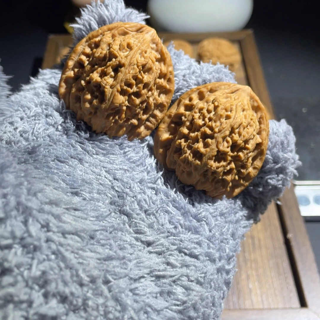 淡***～文玩核桃吊坠核桃