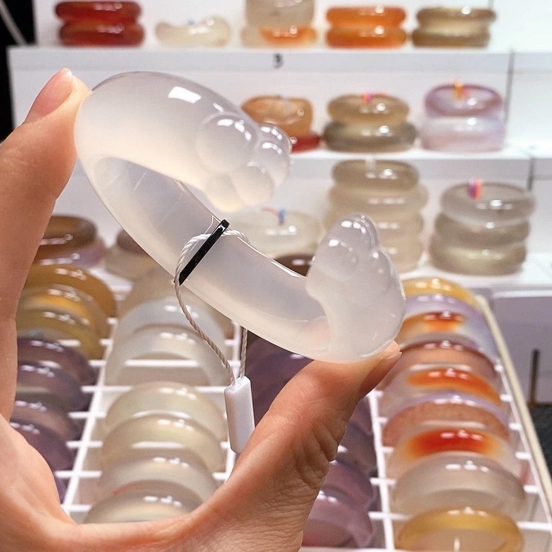 玛瑙/玉髓未镶嵌手镯