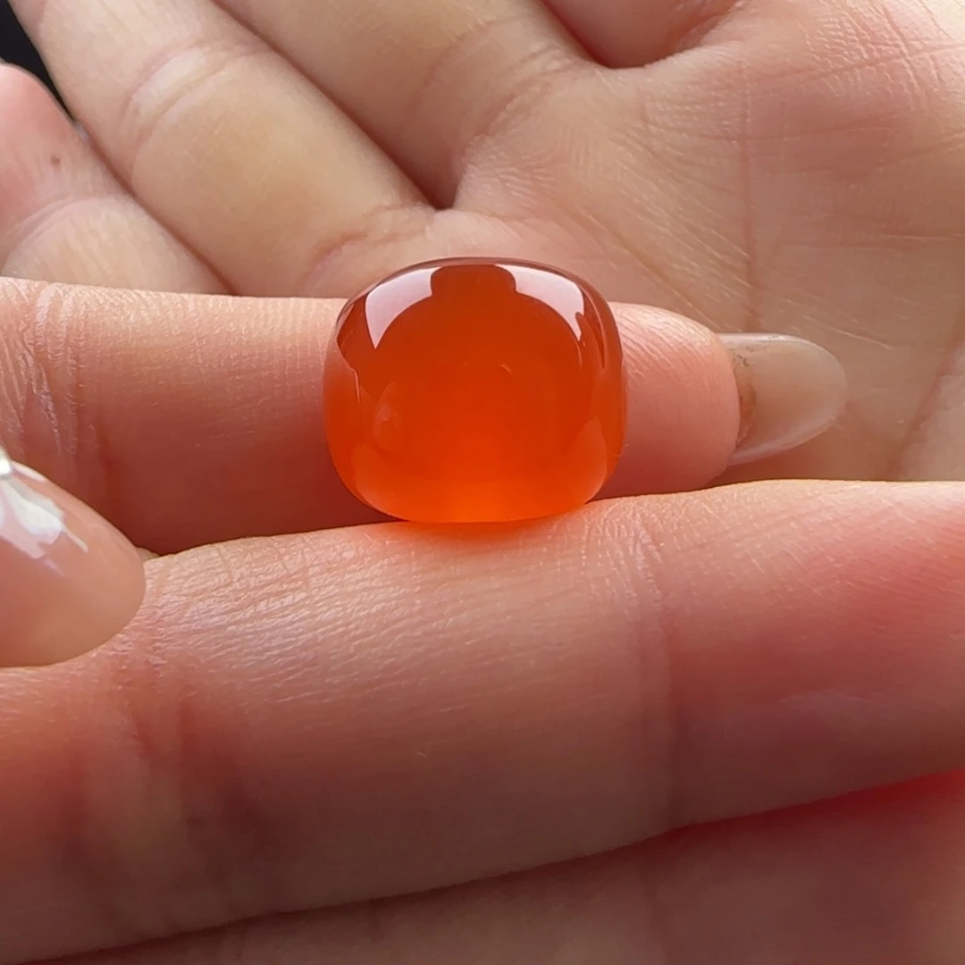 南红玛瑙未镶嵌老型13.8*11.8，冰红