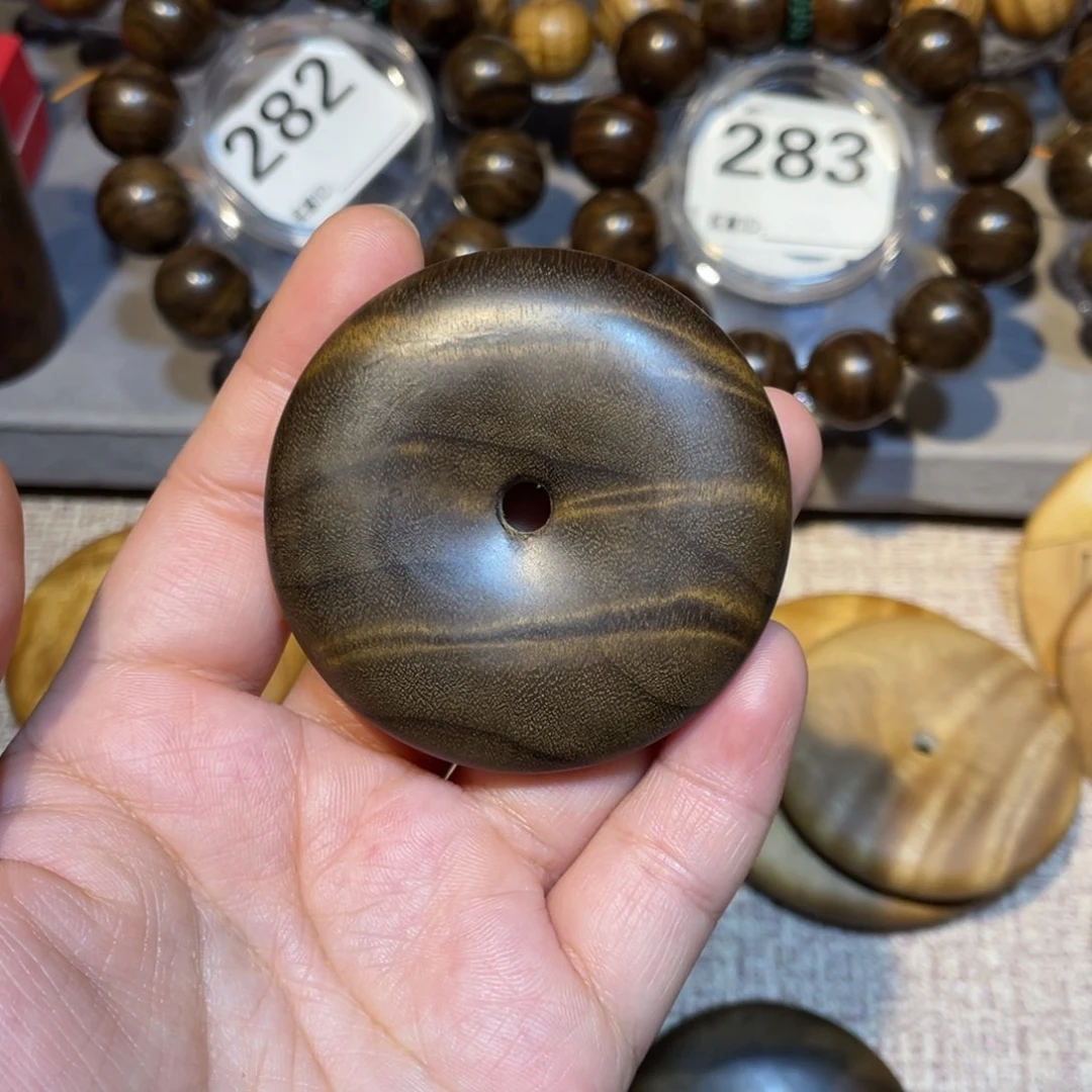 楠木（金丝楠）其他约***舅平安扣