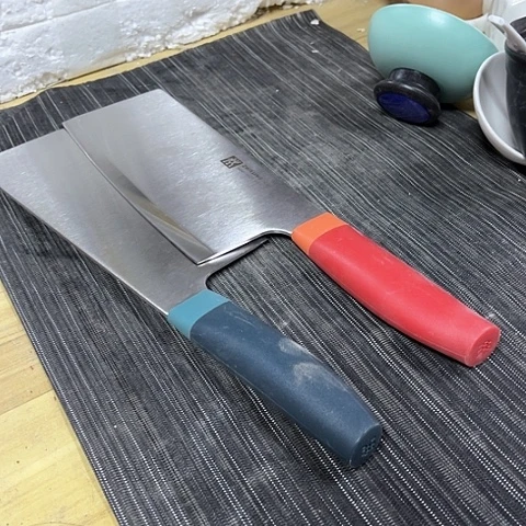 微瑕，不锈钢切菜刀不能抗骨篮，红各一