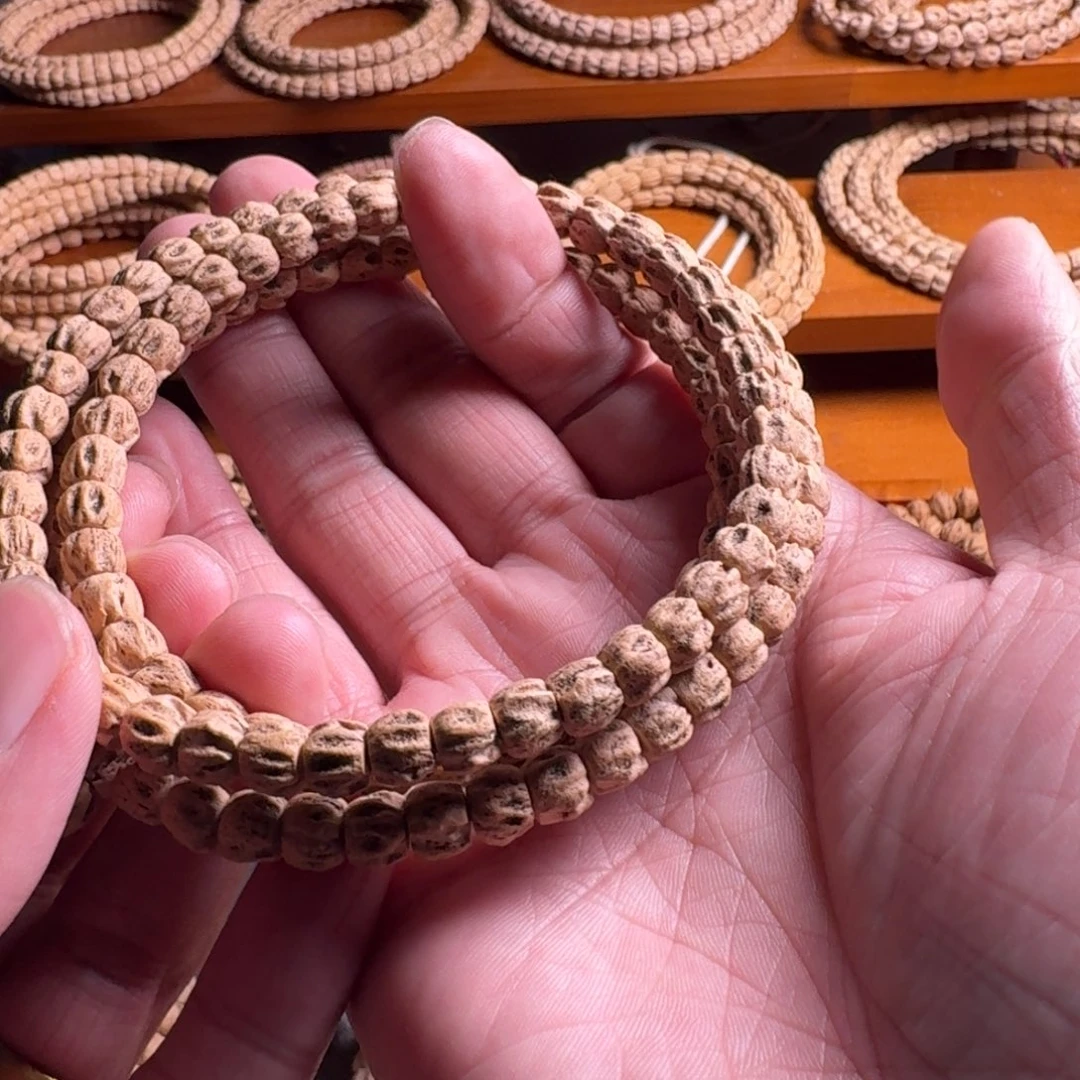 柏香籽/百香籽手串7毫米超顺方块鬼