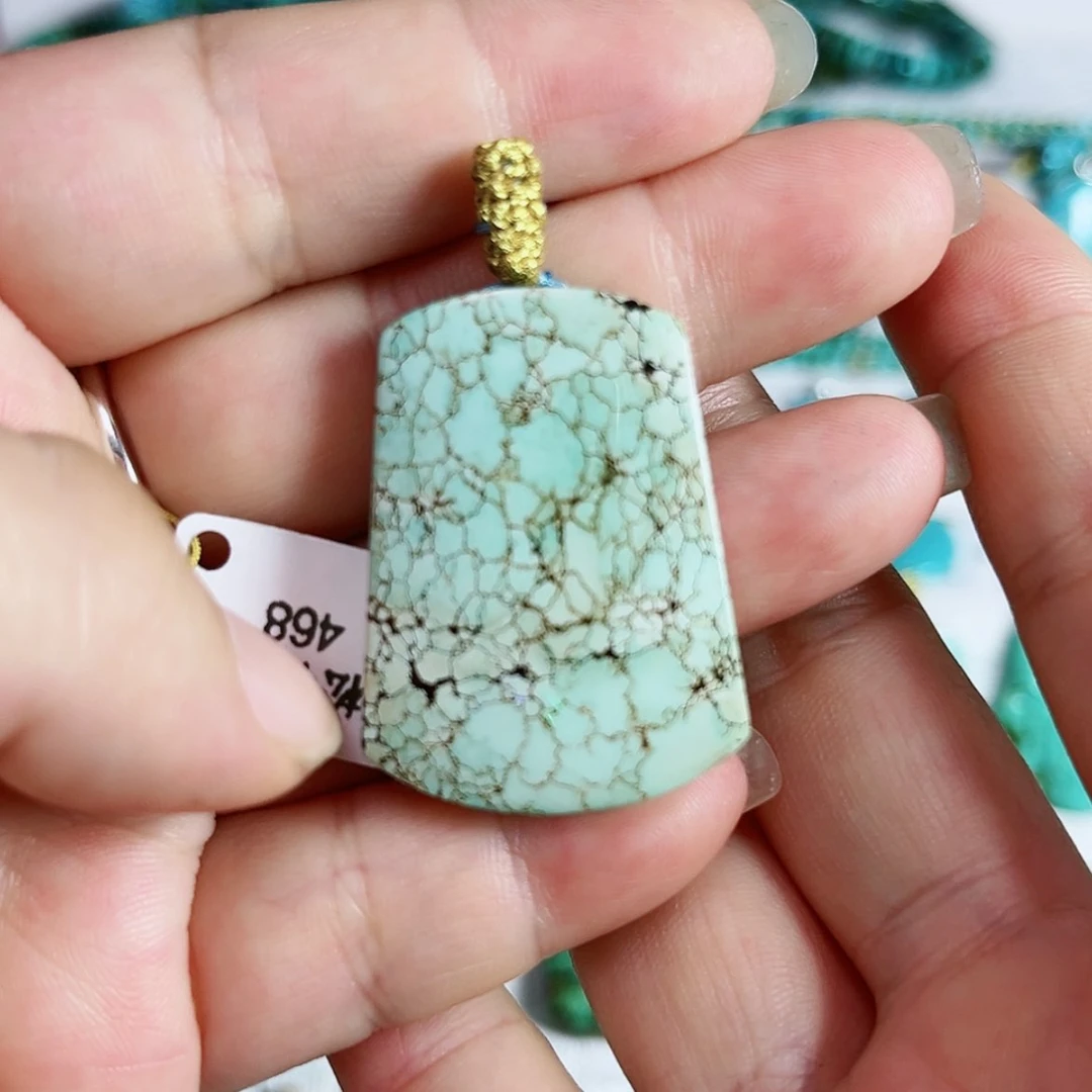 【闪购商品】未镶嵌绿松石珠宝奇石