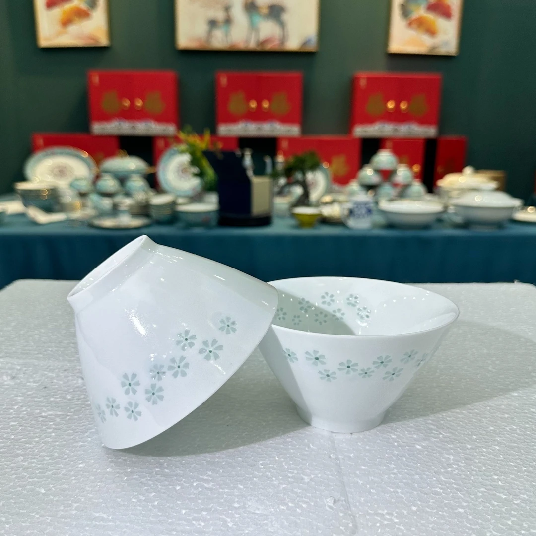 景德镇餐具【微瑕尾货】白玲珑斗笠太阳花饭碗