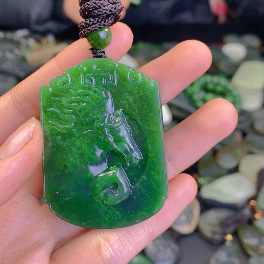 和田玉未镶嵌挂件