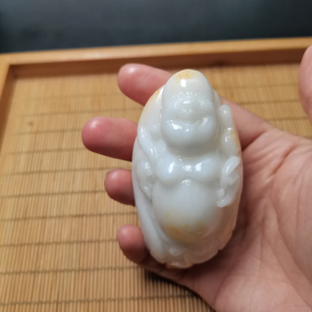新疆和田玉弥勒佛233克