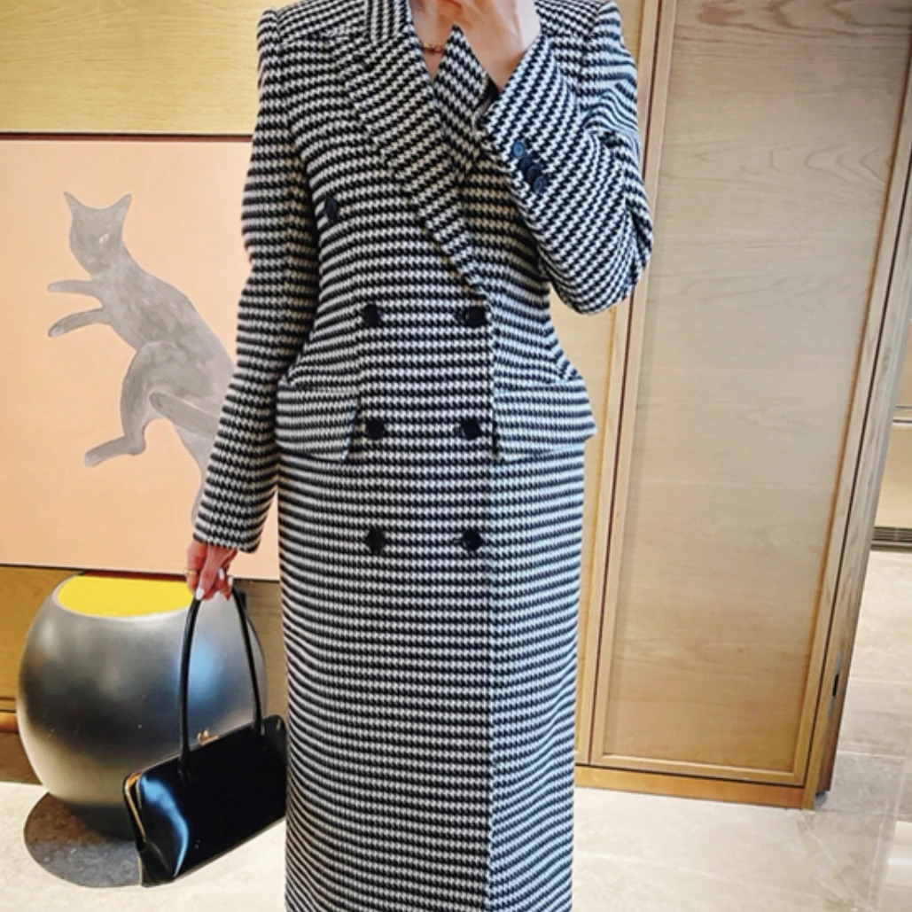 99新 Balenciaga/巴黎世家 经典黑白款千鸟格大衣/34码/B01911
