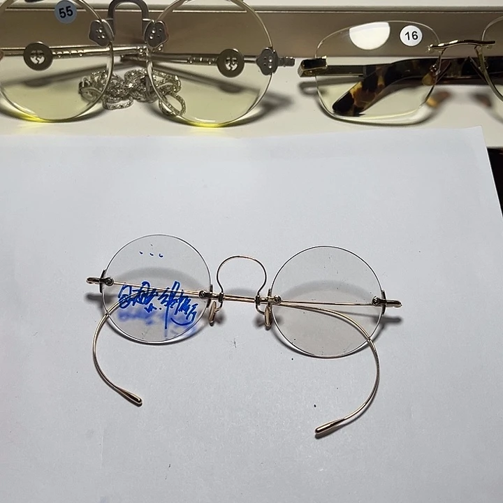 …***天然水晶石头眼镜麦德鲁