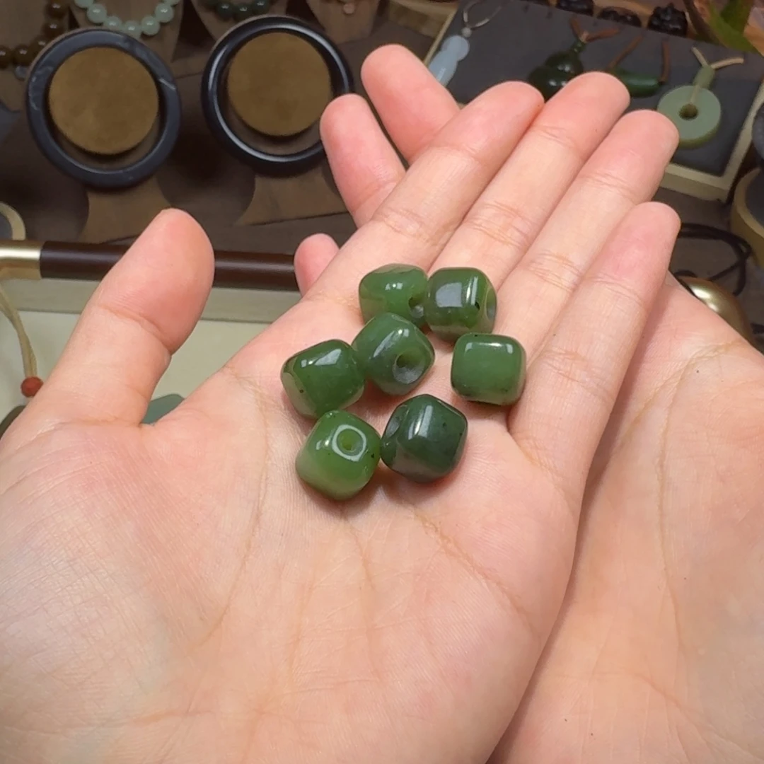 和田玉未镶嵌颈饰拍一发一多样性发货